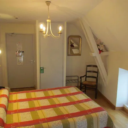 Le Relais De La Tour Hotel Capdenac-Gare