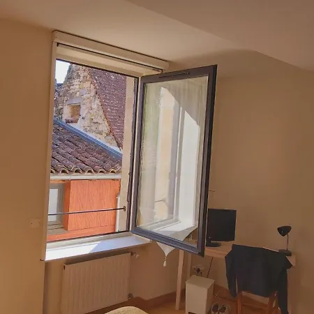 Отель Le Relais De La Tour 3*