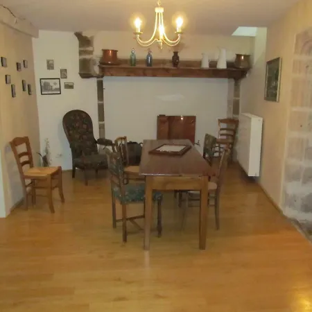 Le Relais De La Tour Hotel Capdenac-Gare